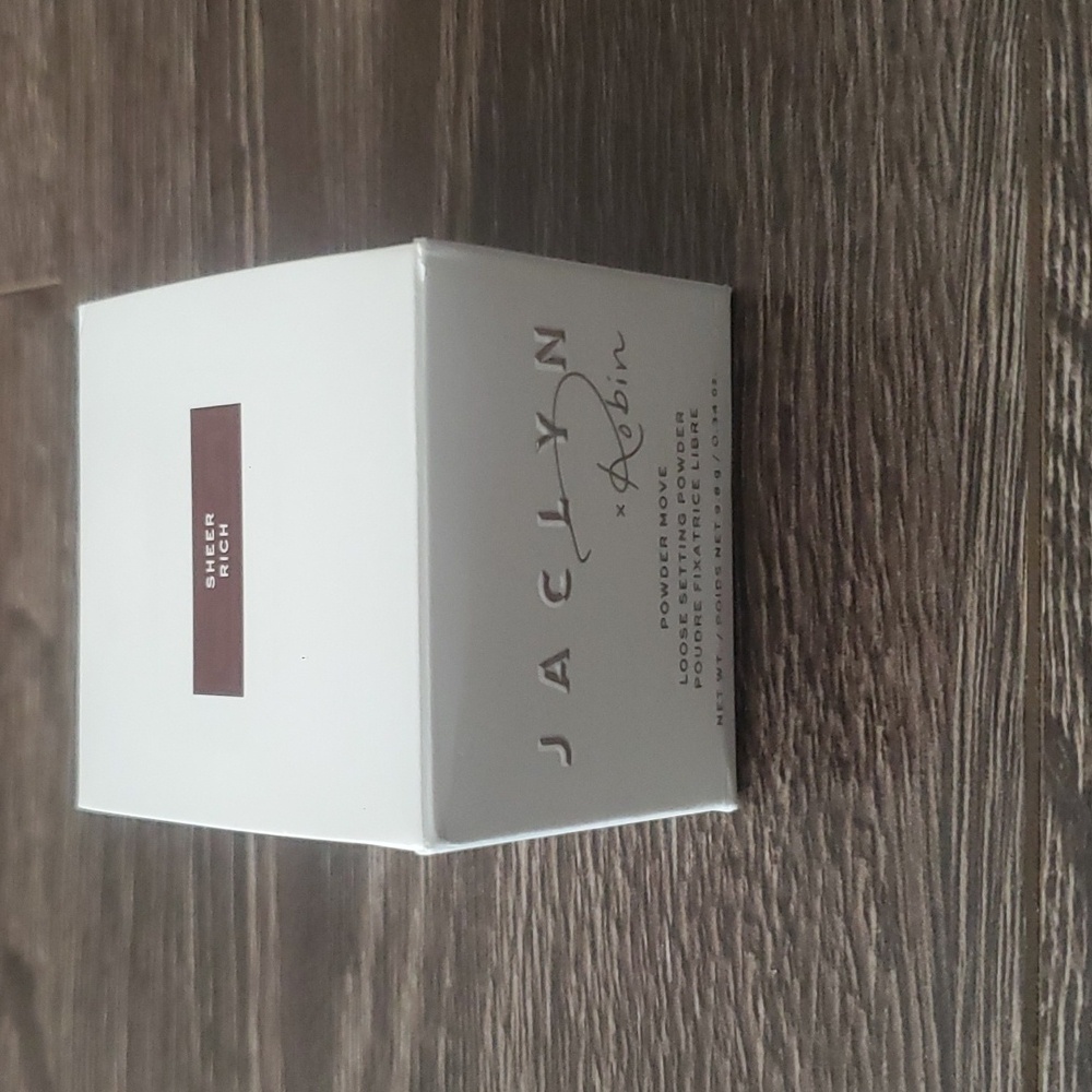 Jaclyn Cosmetics Makeup Jaclyn Cosmetics x Robin Loose Powder - Sheer Rich - NEW
